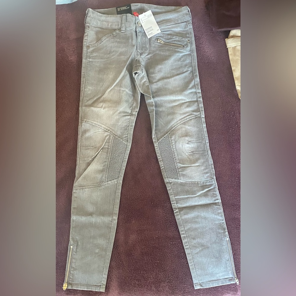 Divided by H&M Super Slim Leg jean